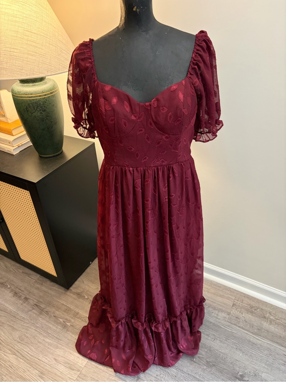 Lulu's Phenomenal Sweetness Burgundy Floral Burnout Bustier Maxi Dress L Vamp